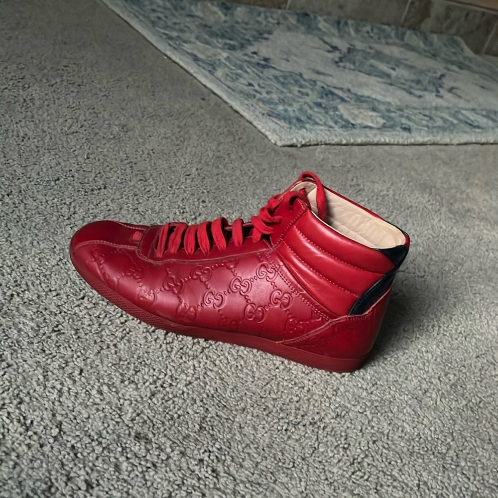 Men’s Gucci shoes size 7.5